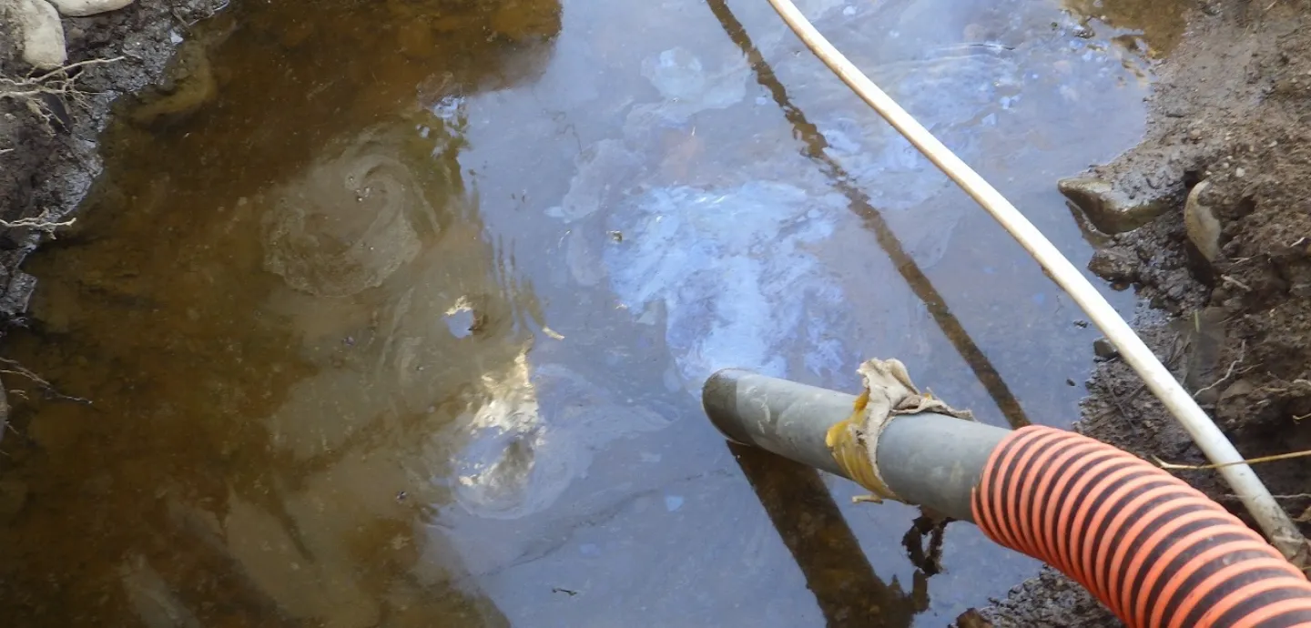 流出油処理 初期対応作業